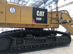 كاتربيلر معدات ومولدات